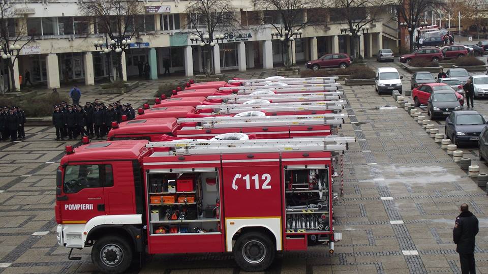 6 autospeciale de intervenţie pentru inspectoratele judeţene pentru situaţii de urgenţă ale Regiunii Nord-Vest