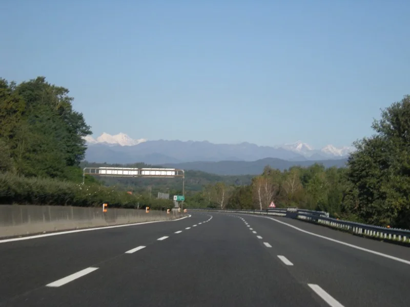 CNADNR: Kilometrul pentru tronsonul de autostradă „Sebeş – Turda” va costa maxim 7,8 milioane euro