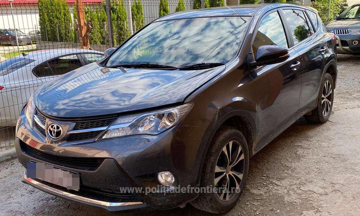 Autoturism furat din Marea Britanie, descoperit în Borșa