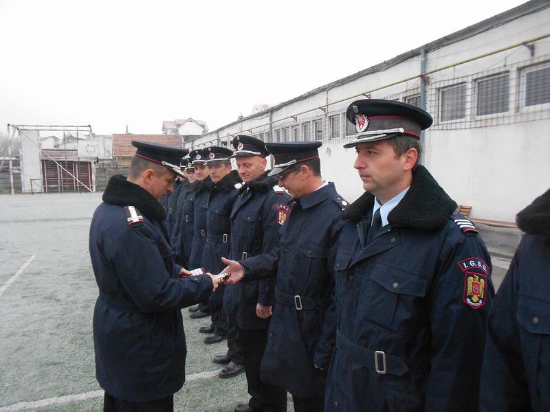 Ziua Națională, prilej de avansări în grad la ISU Bistrița-Năsăud (Galerie FOTO)
