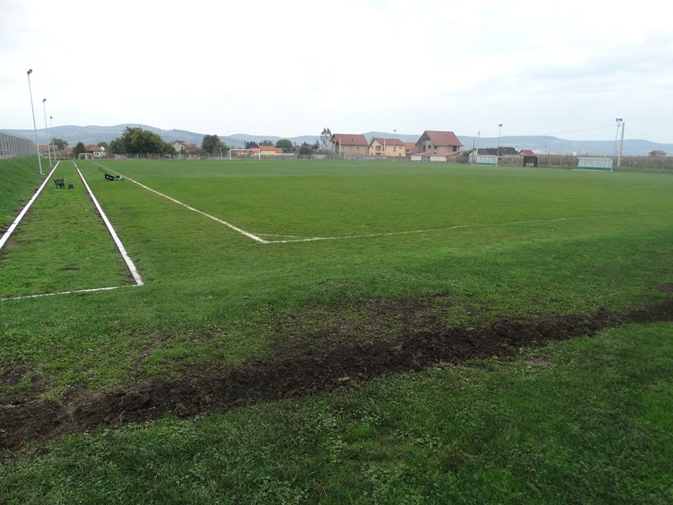Avrig: Baza sportivă va fi modernizată