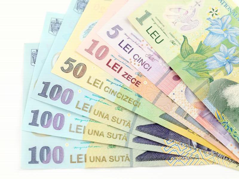 Aproximativ 300 de bistriţeni ar putea primi înapoi banii reţinuţi din pensii
