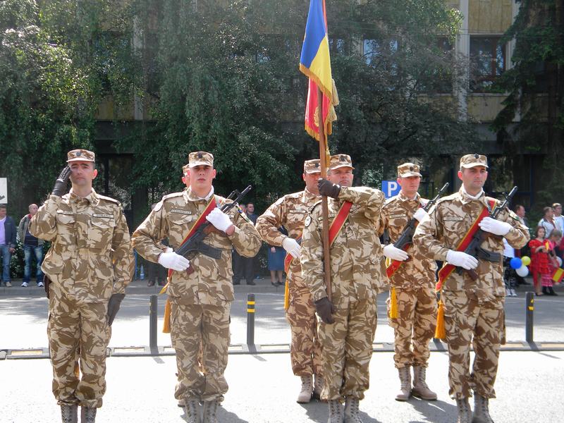 Victor Ponta le-a urat drum bun ,,Șoimilor” bistrițeni în ,,zborul” acestora deasupra Kandaharului