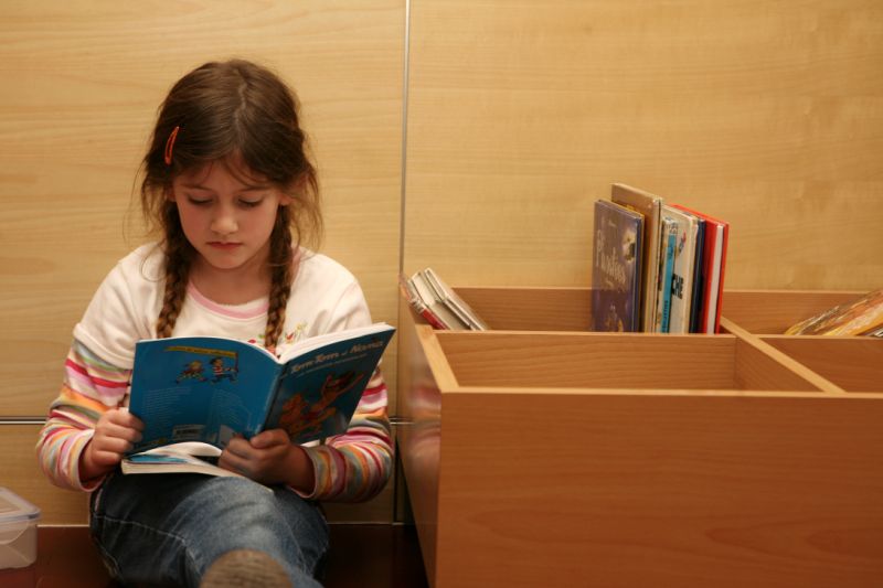 Zalău: Concurs judeţean de recitare din poezia românească
