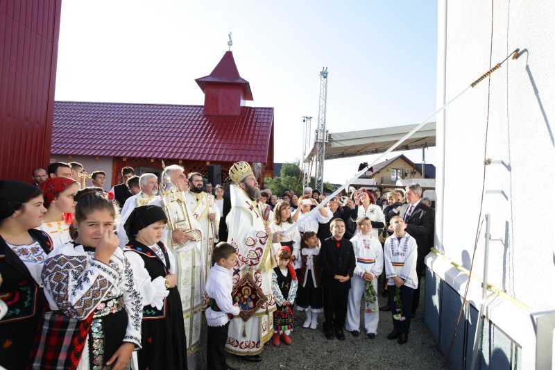 Biserica din Săcălășeni a fost resfințită