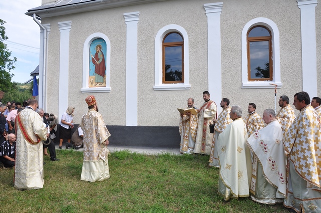 Biserica din Valea Hranei a fost resfințită