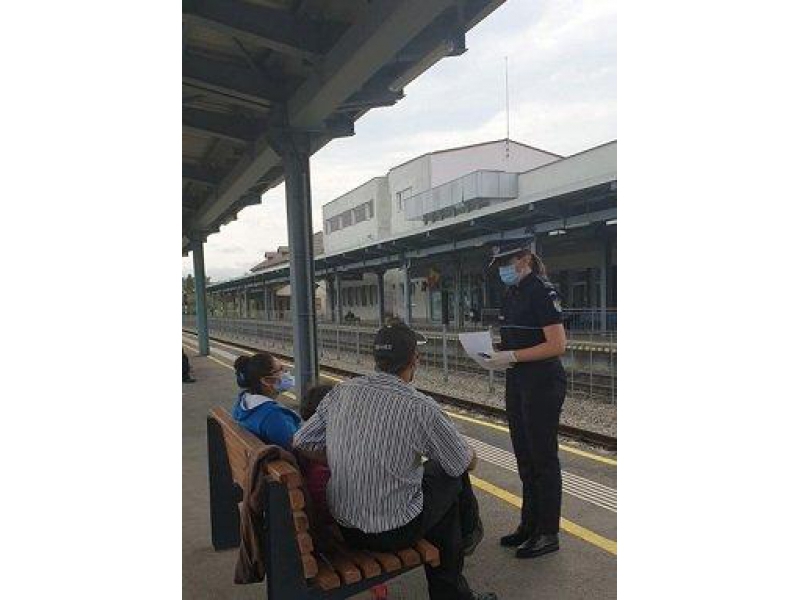 În Sălaj se derulează campania ,,Selfie-ul pe tren nu ia like-uri, ia vieți”