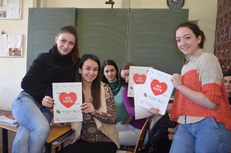 NĂSĂUD: Campania “No hate speech de la A la Z”
