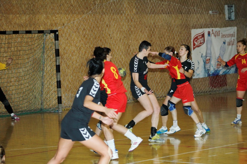 CSM Cetate Deva – SCM Craiova 32-26 (15-13)
