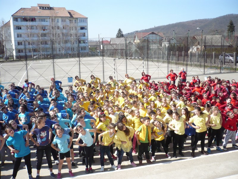 BECLEAN: Diversitate prin sport la Școala Gimnazială ,,Grigore Silași” Beclean