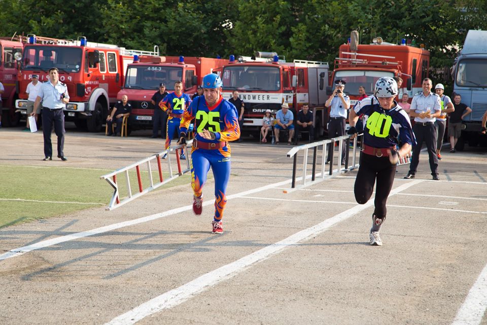 ISU Bistriţa-Năsăud, locul I la faza zonală a Concursurilor Serviciilor Profesioniste pentru Situaţii de Urgenţă