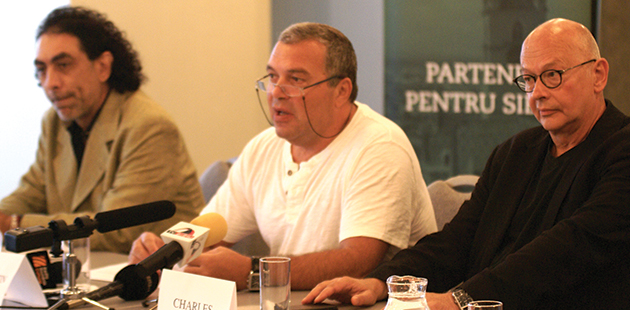 Patru premiere în deschiderea stagiunii 2014-2015 la Teatrul Naţional Radu Stanca din Sibiu