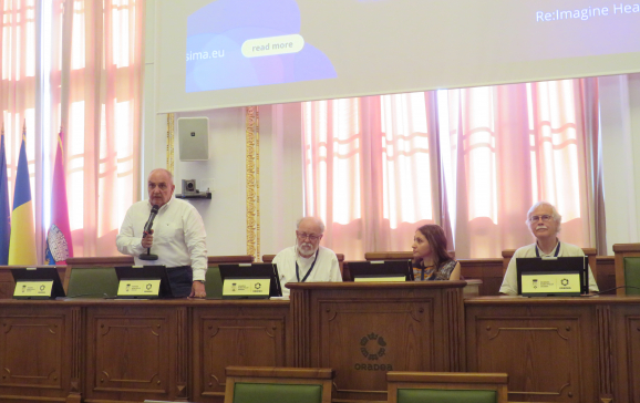Sute de specialişti participă la o conferință internațională de tehnologie medicală, la Oradea