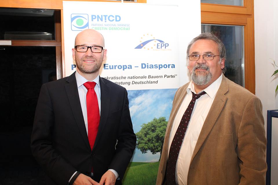 Scena politică românească văzută din Bruxelles prin ochii unui politician, cu dublă cetățenie!
