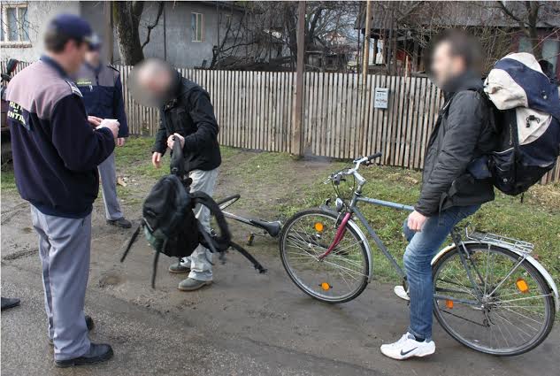 Contrabanda cu bicicleta, în Maramureș
