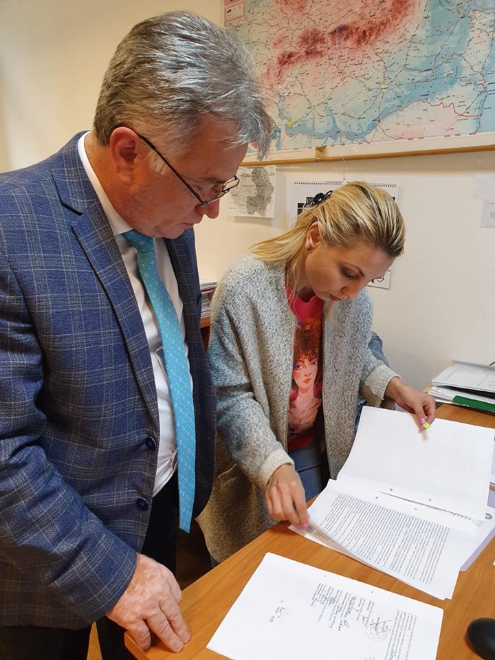 Contractul de finanțare pentru stațiile de reîncărcare din Zalău, pentru vehicule electrice, a fost semnat