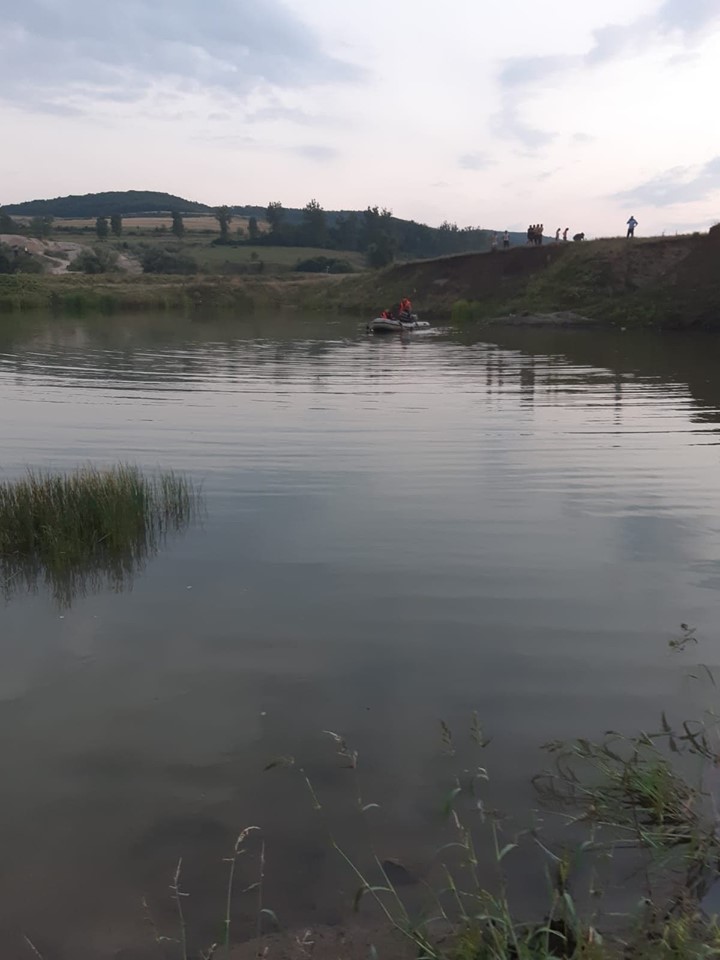 Copil înecat în balta unei balastiere din apropierea localității Almașu