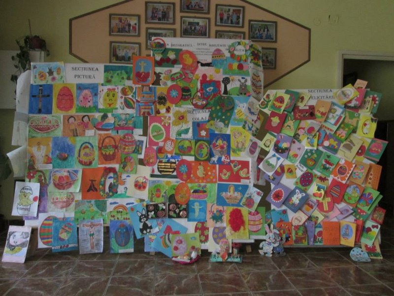 Proiectul educațional ,,Arta decorativă-între abilitate și dizabilitate”, la mijloc de drum în cadrul CSEI Nr.1 Bistrița