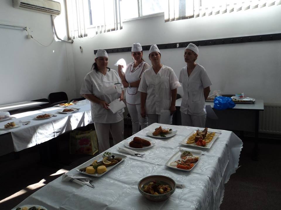 23 de persoane au absolvit cursul de “bucătar”, organizat de AJOFM Bistrița-Năsăud