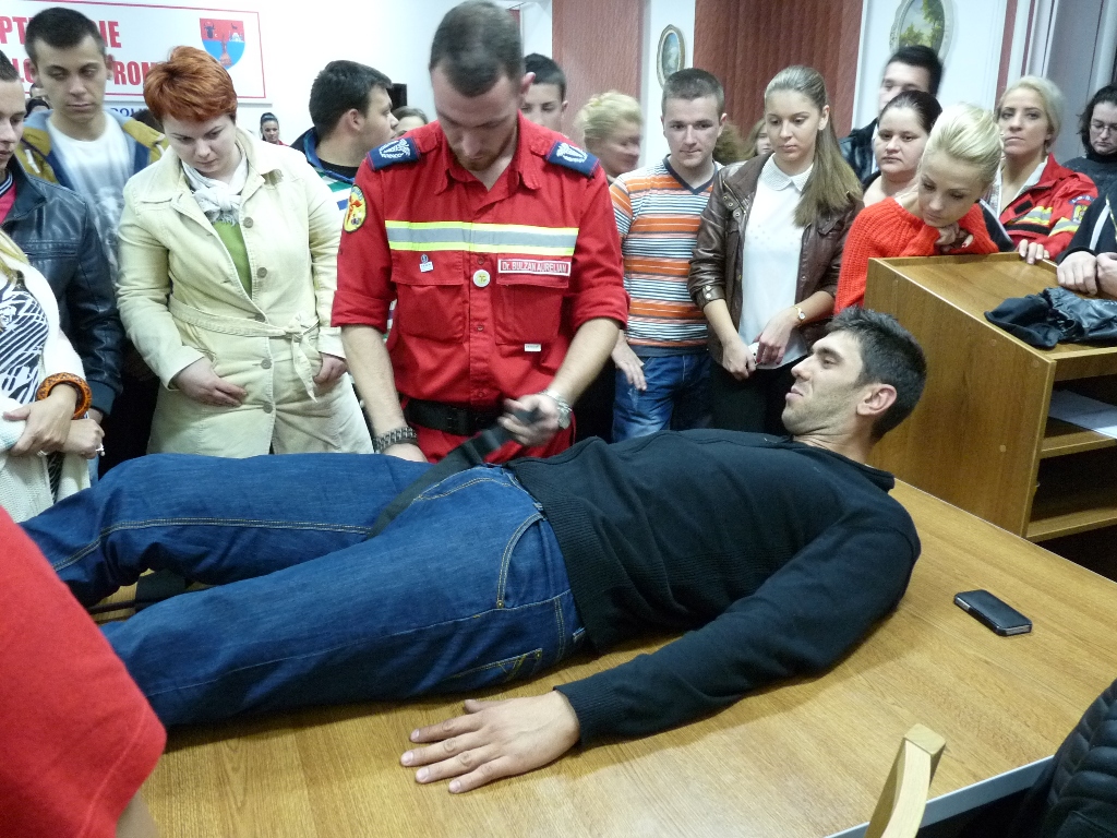 ISU Maramureș organizează un curs pentru voluntari SMURD