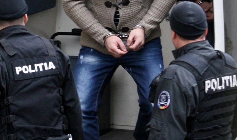 A primit ordin de protectie pentru ca si-a urmarit concubina!