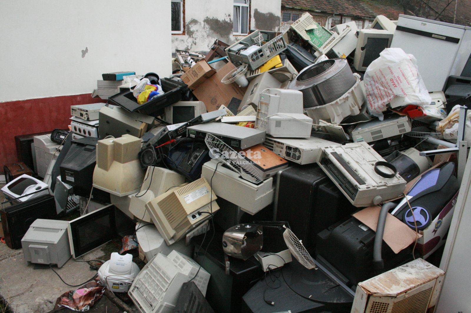 26 – 27 IUNIE, SEBEȘ: O NOUĂ CAMPANIE DE COLECTARE A DEȘEURILOR DE ECHIPAMENTE ELECTRICE ȘI ELECTRONICE