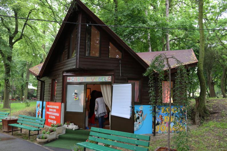 Deva: Programul locurilor de joacă cu plată în perioada vacanţei de vară