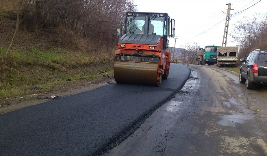 Vezi situaţia investiţiilor în infrastructura rutieră a judeţului Cluj – drumuri judeţene