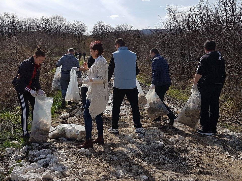 Acțiune de ecologizare desfășurată de ISU Sălaj