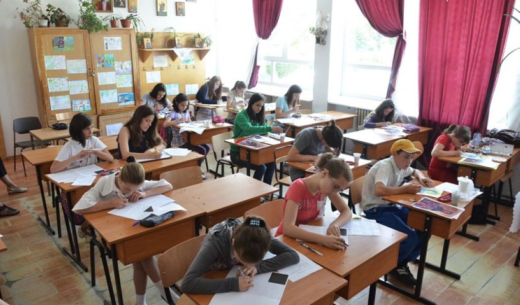 In Harghita a fost înființat primul Corp al evaluatorilor pentru examenele naționale la Limba română
