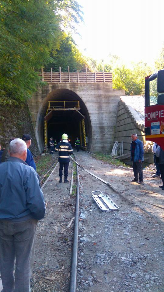 Exercițiu efectuat de ISU Maramureș în tunelul Runcu din Valea Vișeului