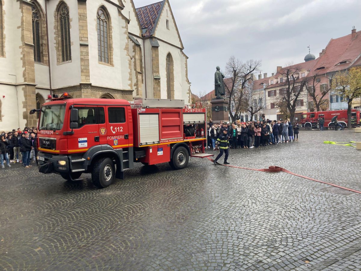 Exercițiu ISU la Colegiul Național Brukenthal din municipiul Sibiu