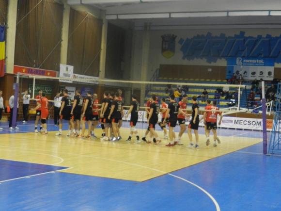 Unirea Dej – Știința Explorări 3-2 (meciul 1)