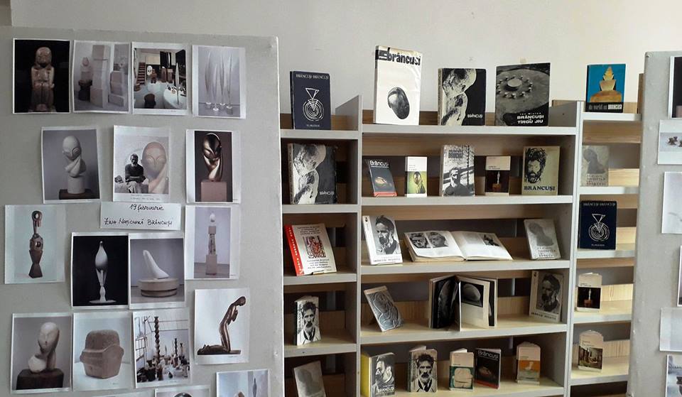 Expoziție de carte „Ziua Națională Constantin Brâncuși”, la Mediaș