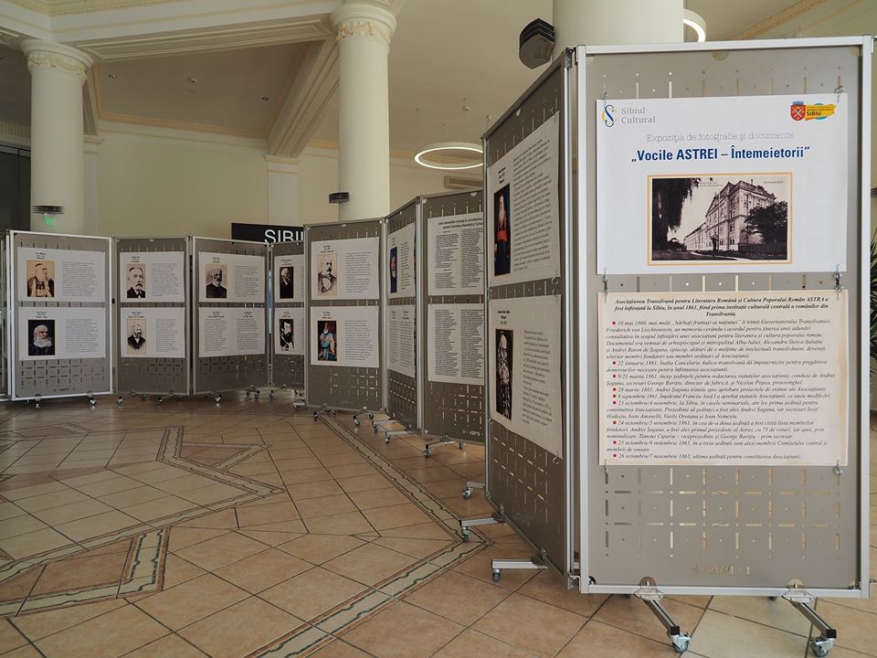 Sibiul găzduiește expoziția de fotografie și documente „Vocile ASTREI – Întemeietorii”