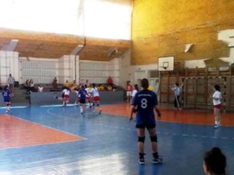 CS Extrem, locul 5 la turneul final al CN de handbal rezervat junioarelor II