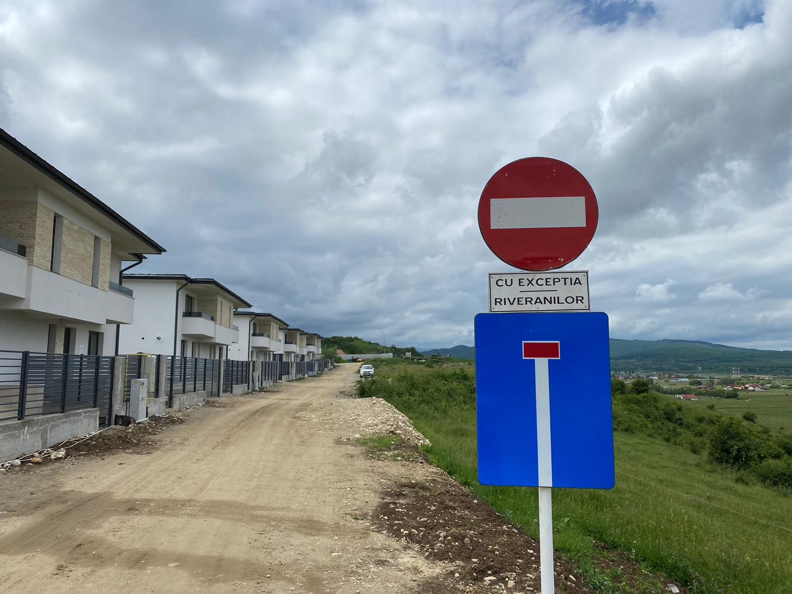 Primaria si Politia Sebes protejeaza bazinele cu apa potabila ale orasului! In zona a fost interzis accesul tuturor vehiculelor!