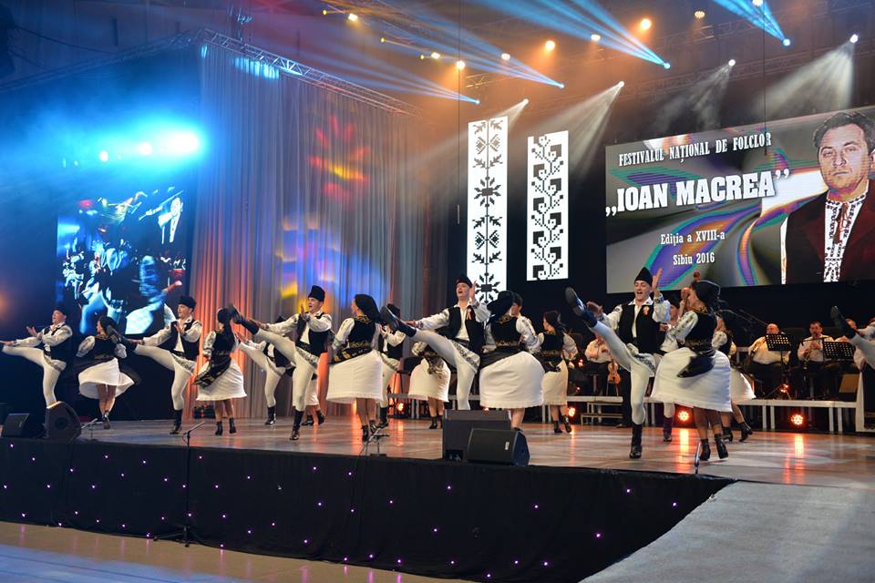 A XIX-a ediție a Festivalului Național de Folclor „Ioan Macrea”