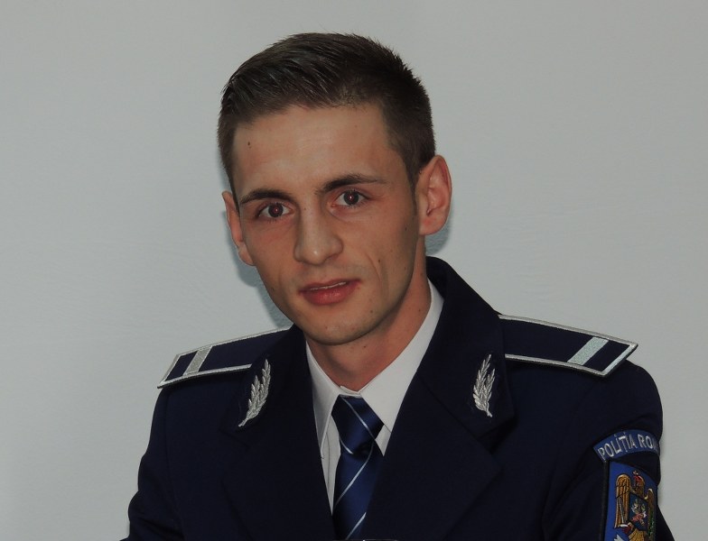Fiul unui erou-polițist duce mai departe misiunea tatălui său