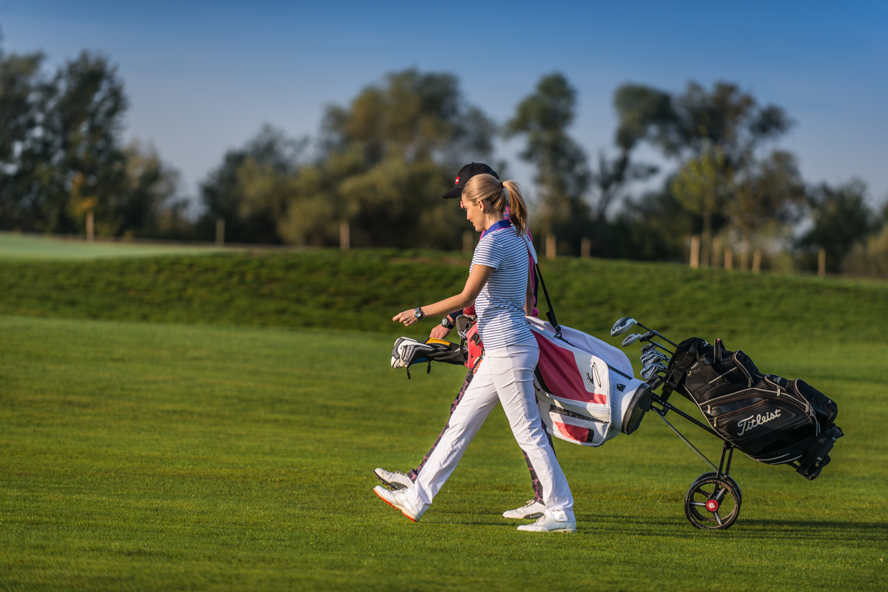 Theodora Golf Club anunță deschiderea terenului de golf și prima competiție sportivă organizată aici: Cupa Transavia, ediție aniversară