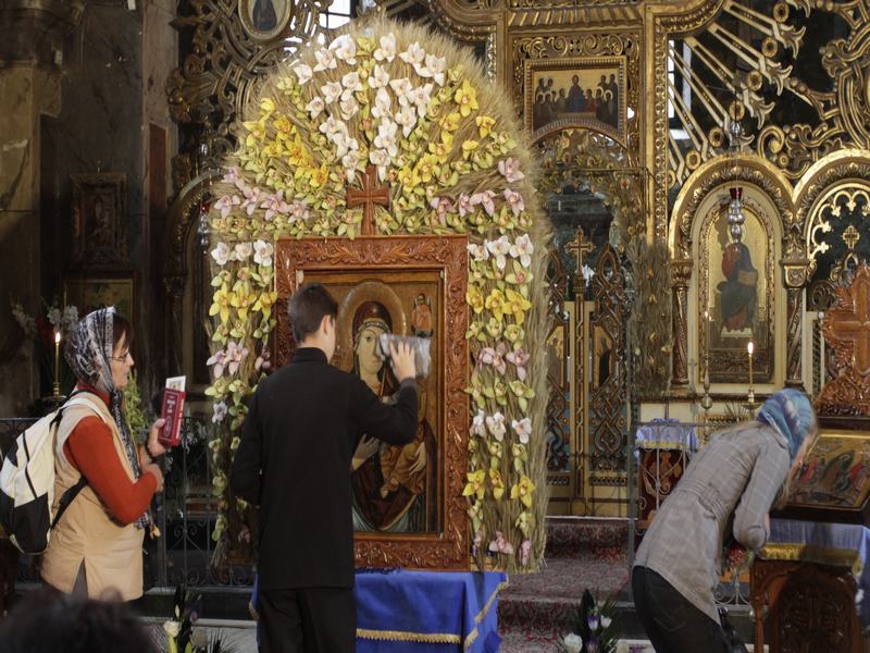 O copie a icoanei făcătoare de minuni de la Nicula a fost donată Parohiei Domnești