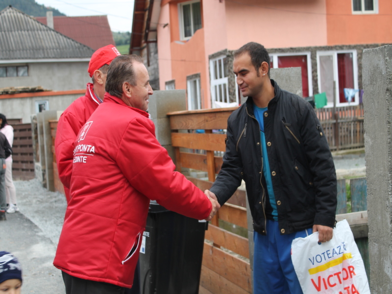 JURNAL DE CAMPANIE: PSD Bistriţa-Năsăud continuă periplul judeţean (Galerie FOTO)