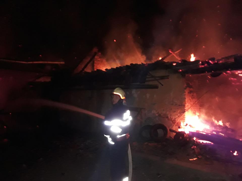 Incendiu izbucnit în localitatea Dealu Frumos