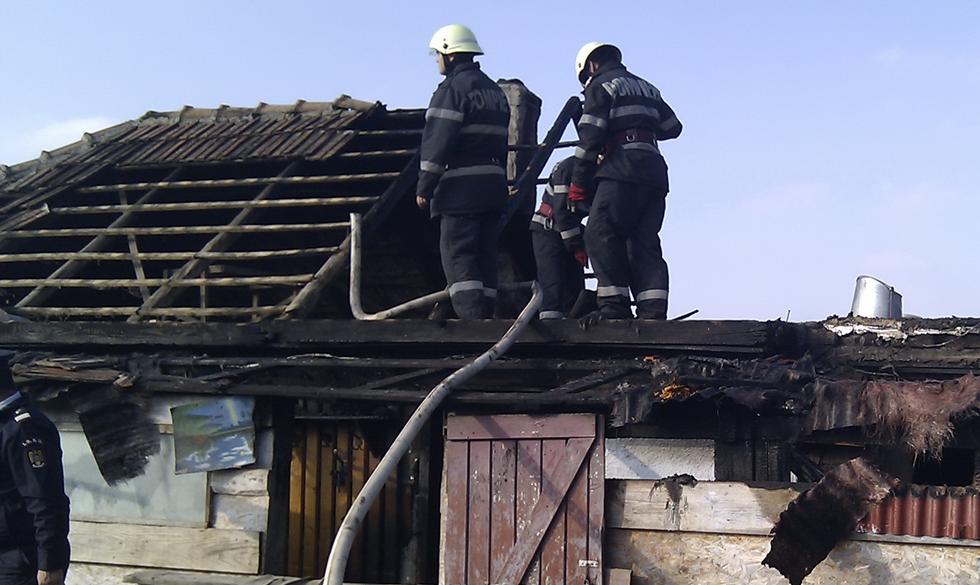 Incendii produse în Bistra, Săldăbagiu de Munte şi Oradea