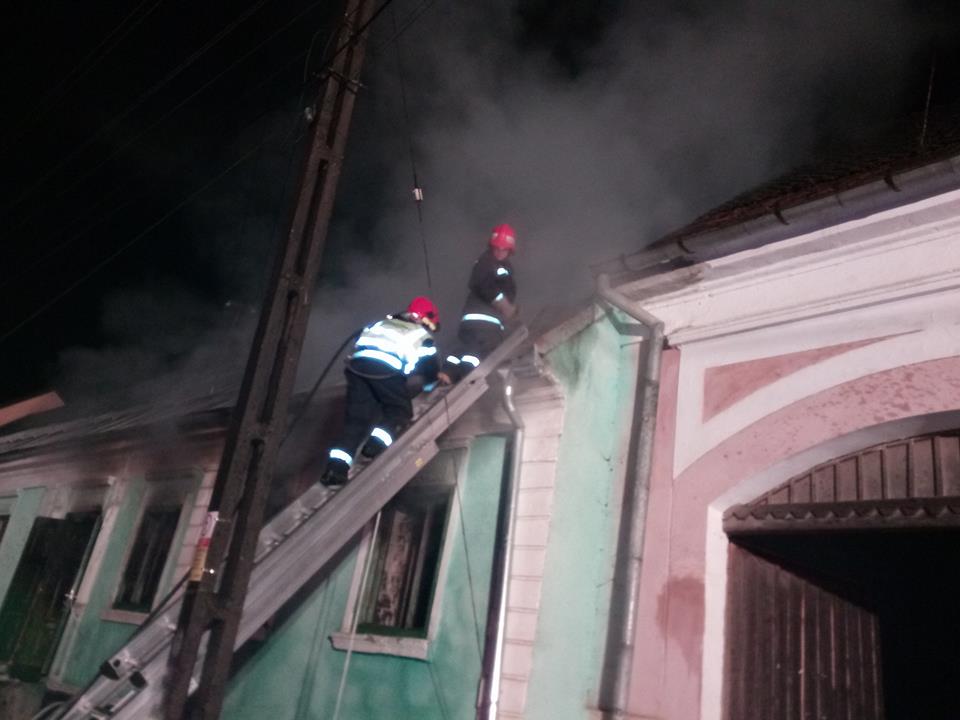 Bătrân omorât și mai apoi incendiat în localitatea Dorolea