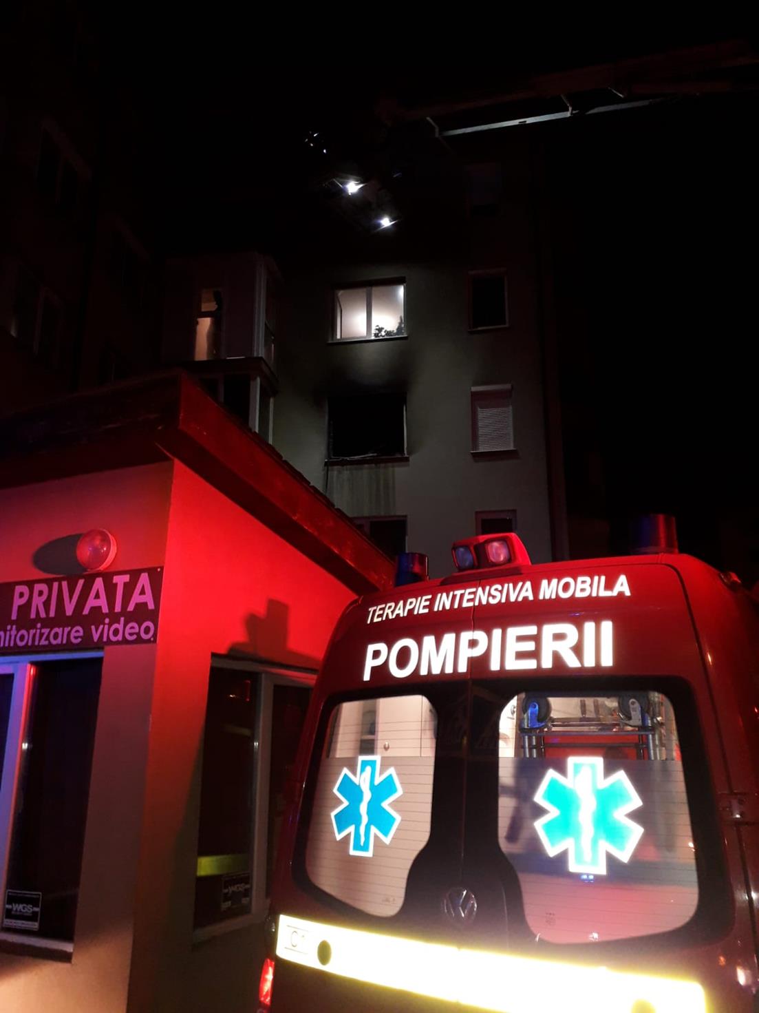 Incendiu la un apartament, în Oradea