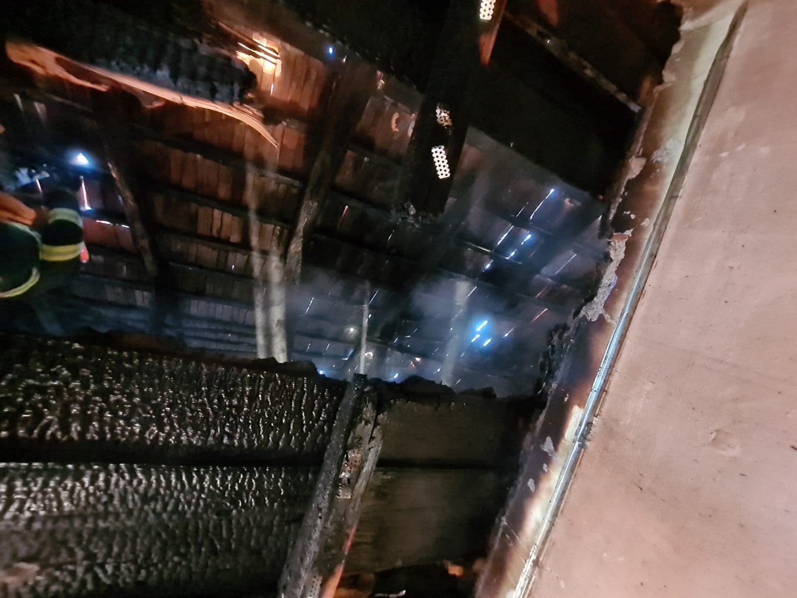 Incendiu în localitatea Stâna