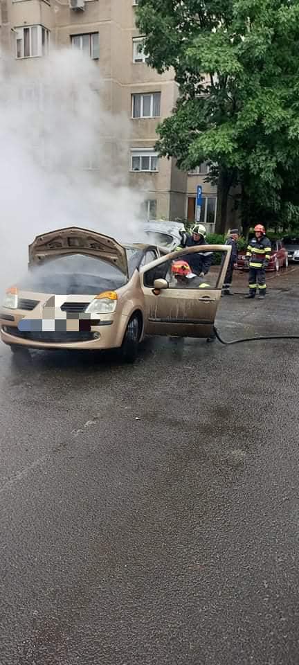 Incendiu la un autoturism în Satu Mare