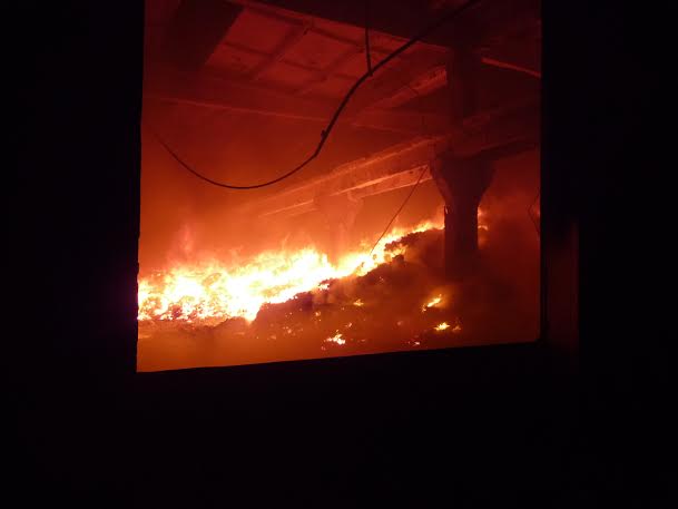 Incendiu produs la o afumătorie din localitatea Bănișor