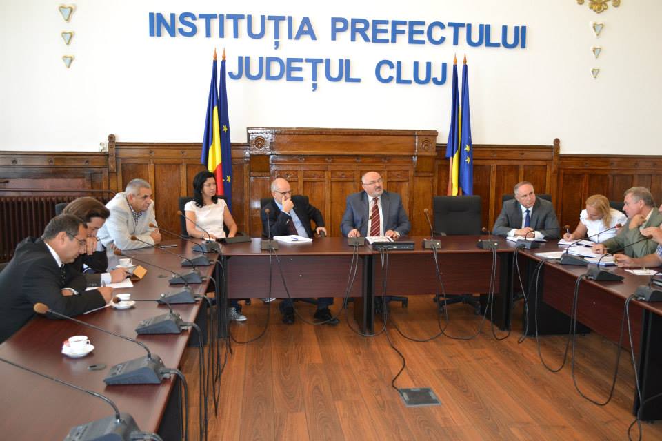 Întâlnire pe tema Autostrăzii Transilvania la Prefectura Cluj